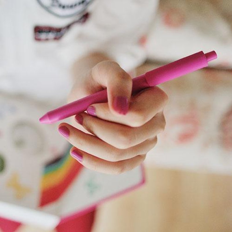 PREMEC nex 瑞士胶墨笔 粉红色笔身 黑色笔芯 - 铅笔盒/笔袋 - 塑料 粉红色