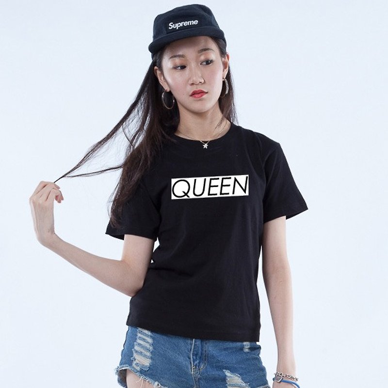 ICARUS 伊卡鲁斯 原创潮流设计短TEE 国王皇后系列-"QUEEN 皇后" - 女装 T 恤 - 棉．麻 