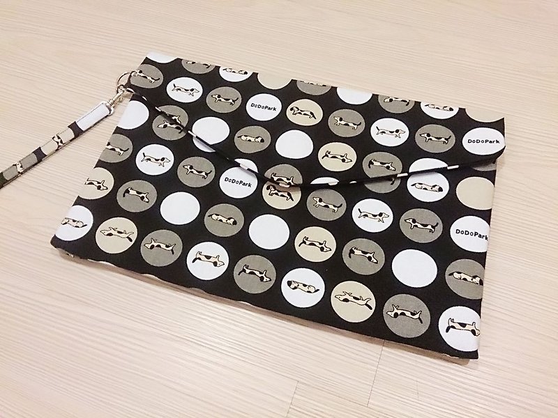日本棉麻布 A4手拿包 平板电脑保护套 笔记型电脑保护套 狗狗款 - 电脑包 - 其他材质 黑色