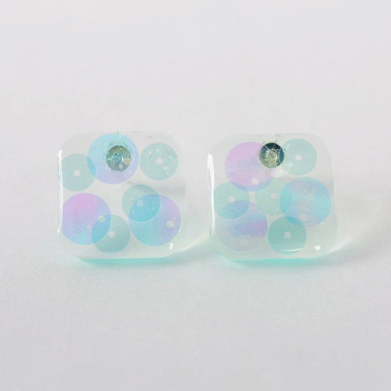 bubble earrings (square glass) - 耳环/耳夹 - 压克力 透明