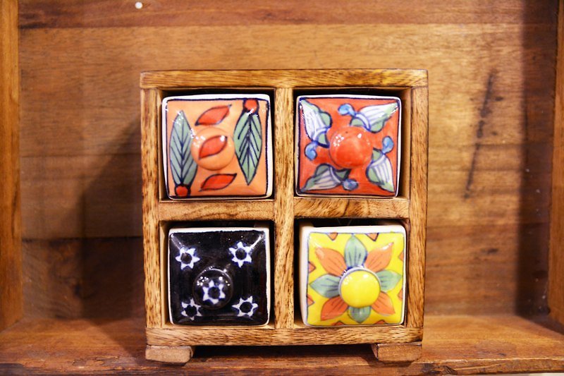 四格陶瓷小木柜 - 摆饰 - 其他材质 多色