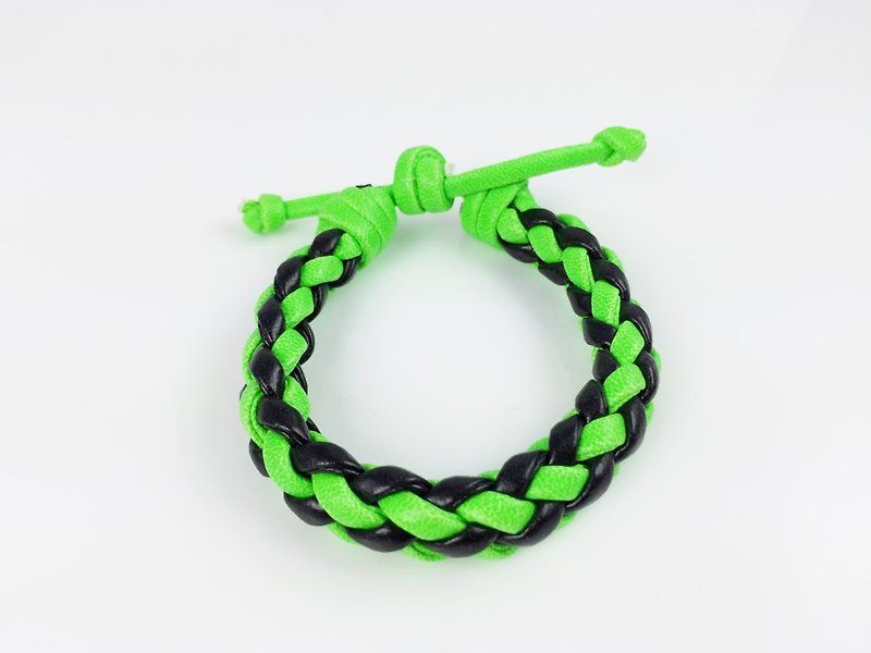 萤光绿黑色四股编绳 - 手链/手环 - 真皮 绿色
