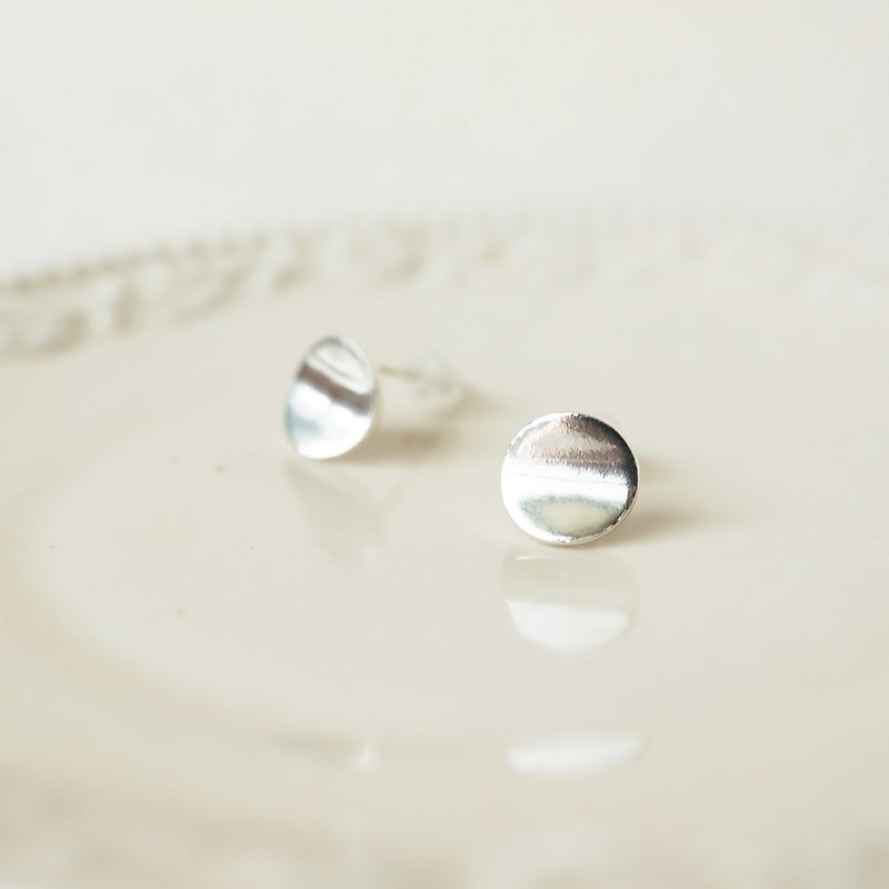 圆形造型钮扣耳环- 纯银款 - 耳环/耳夹 - 纯银 银色