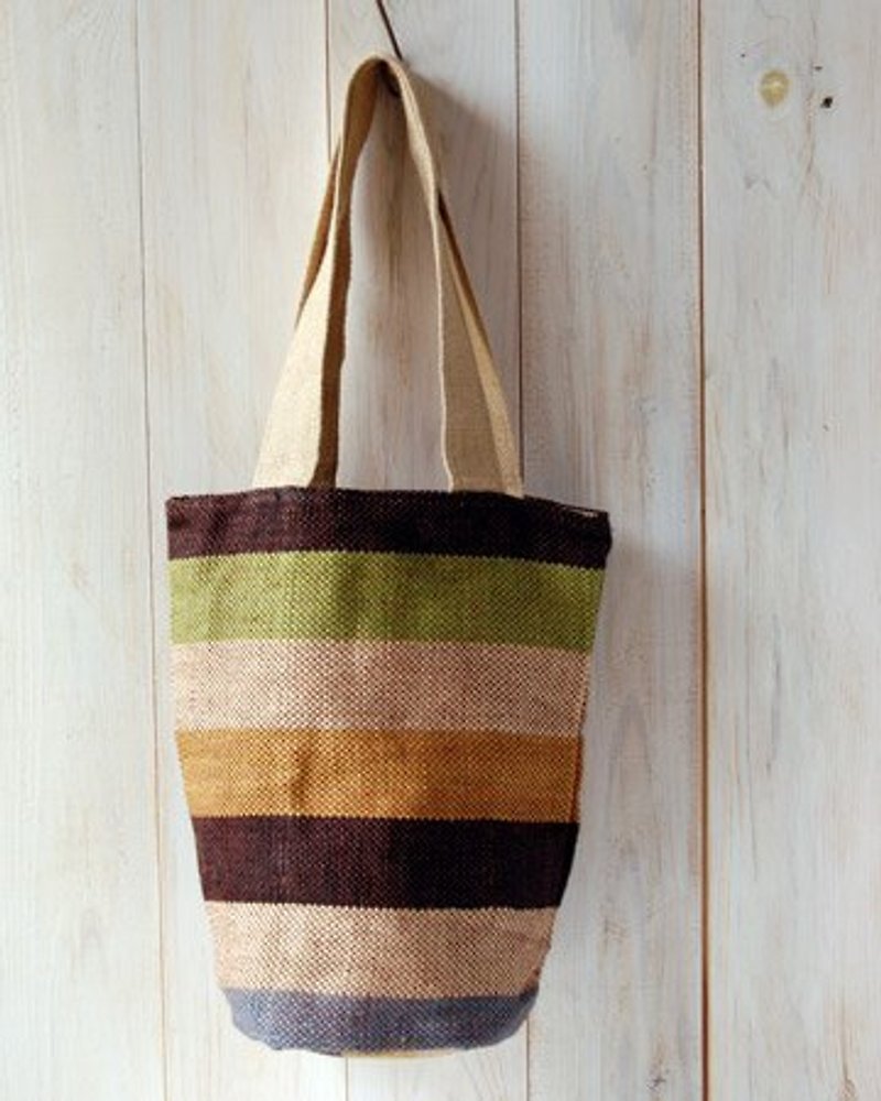 地球树Fair trade&Eco-“麻袋系列”-横条纹植物染圆筒包(限定只有一个) - 侧背包/斜挎包 - 植物．花 绿色