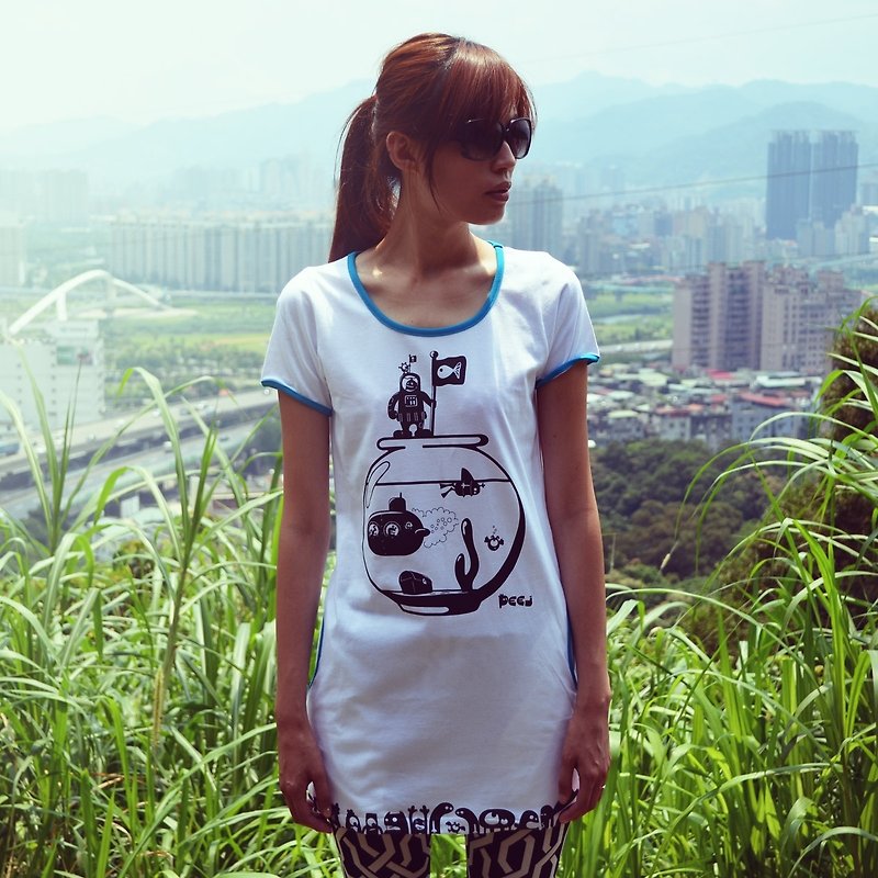 【买一送一】小鱼儿的梦想踢 /白色/男女 - 女装 T 恤 - 棉．麻 白色