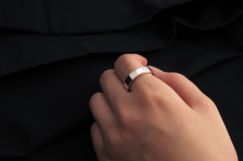 订制戒指-手工厚版素戒 平面5mm 纯银戒指 - 戒指 - 纯银 黑色