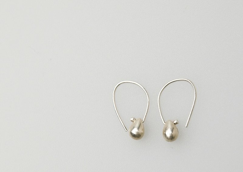 I-Shan13   小水滴耳环 - 耳环/耳夹 - 纯银 银色