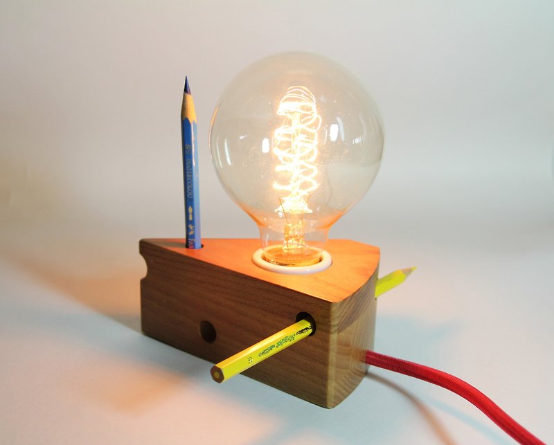 Soyee 设计的起司灯 趣味造型梣木底座笔筒 附复古圆形爱迪生灯泡 - 灯具/灯饰 - 木头 咖啡色