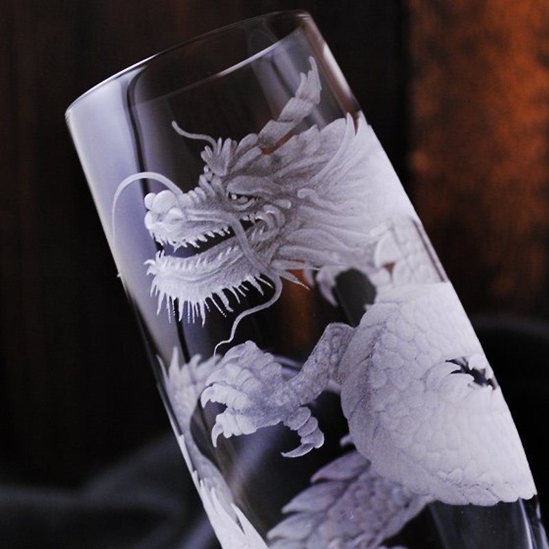 180cc Dragon 龙 Lucaris水晶香槟杯 无铅水晶玻璃雕刻 - 酒杯/酒器 - 玻璃 黑色