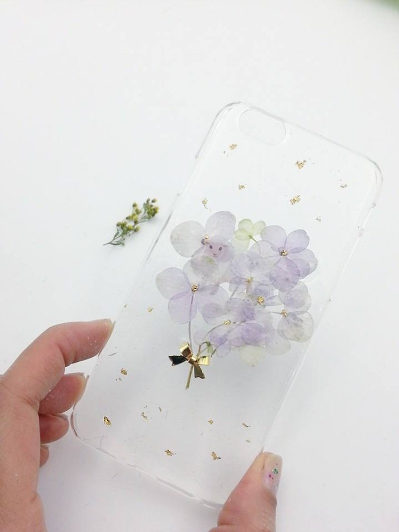 【Lost and find】花球中的羊 phone case手机壳 - 手机壳/手机套 - 塑料 粉红色