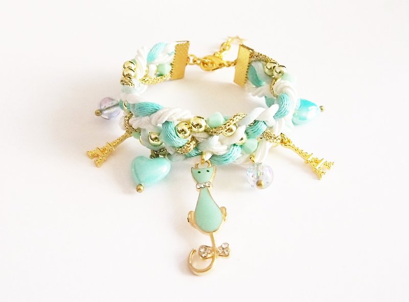 Mint kitty braided bracelet - 手链/手环 - 其他材质 绿色