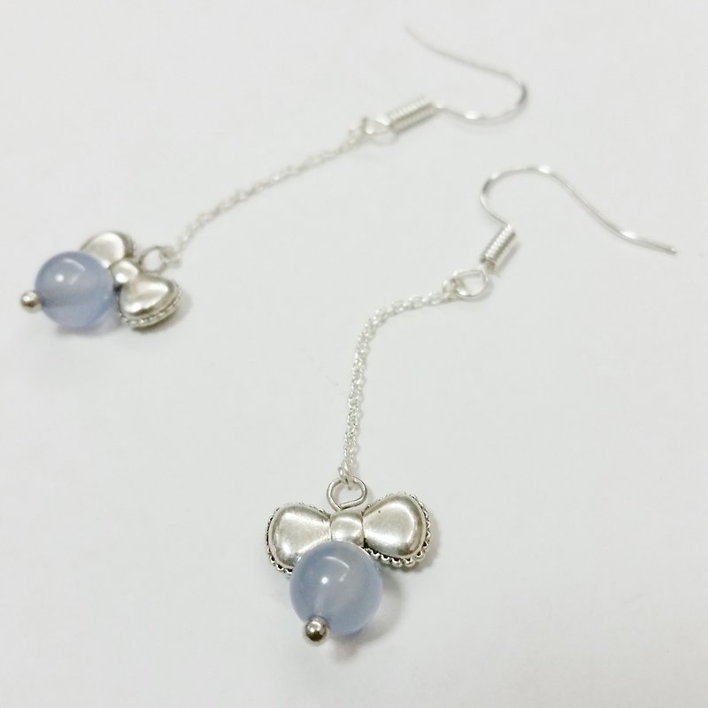 silver-plated earling with blue chalcedony 蓝玉髓长耳环 - 耳环/耳夹 - 宝石 蓝色