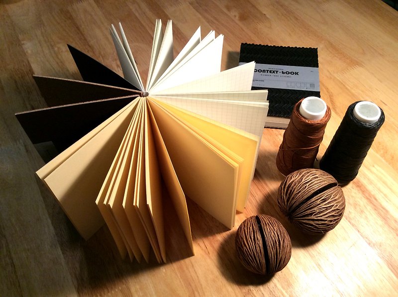 Context Book : Corkboard and Rubber Tree - 笔记本/手帐 - 植物．花 咖啡色