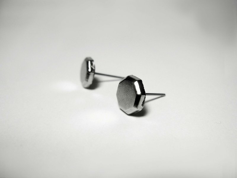 多边型＿耳环〔针〕 - 耳环/耳夹 - 其他金属 灰色