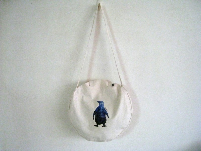 MaryWil特大三用圆形环保袋-宇宙企鹅 - 侧背包/斜挎包 - 其他材质 白色