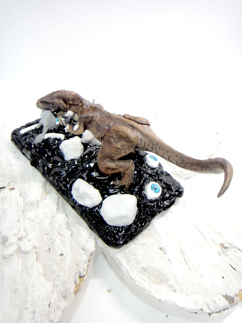 O.B.K. 原宿风格 恐龙世界 iPhone 6 6S 7 7S 手机壳 - 手机壳/手机套 - 硅胶 黑色