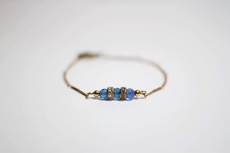 宝蓝色玛瑙碎钻古典优雅黄铜造型手链 - 手链/手环 - 宝石 蓝色