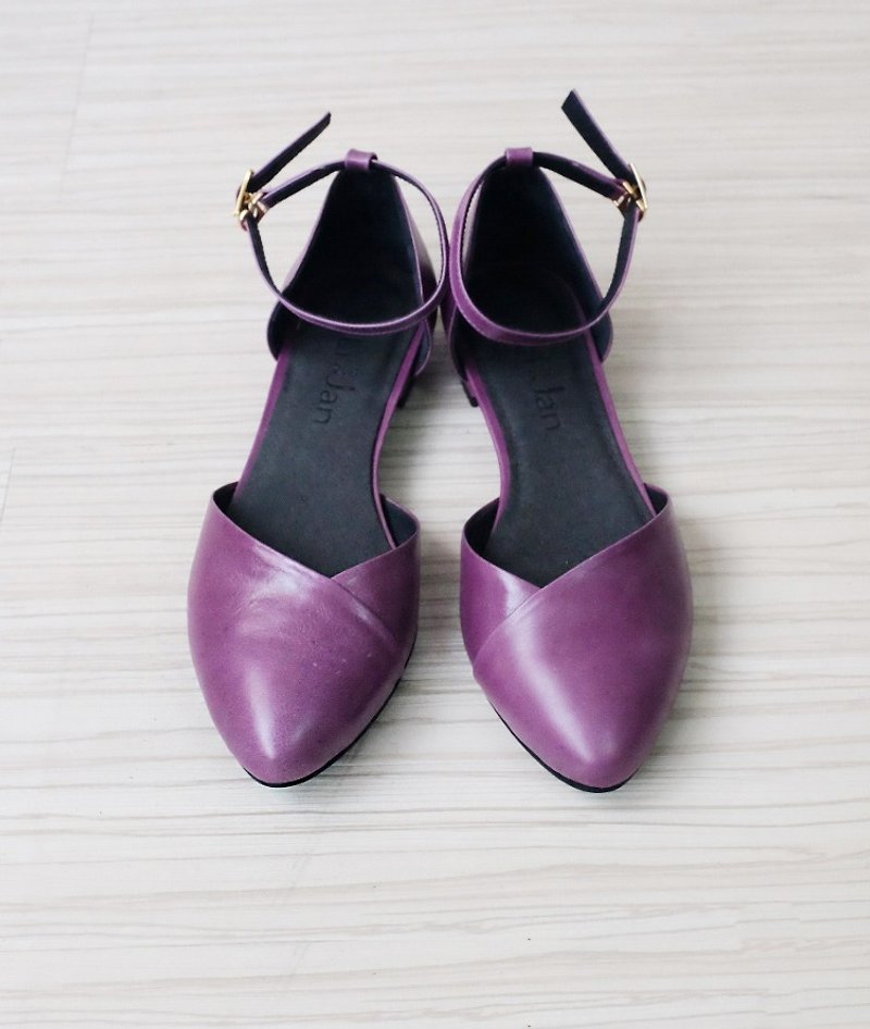 【华丽宴会】扣环系带低跟凉鞋_神秘油紫(仅余23.5) - 女款短靴 - 真皮 紫色