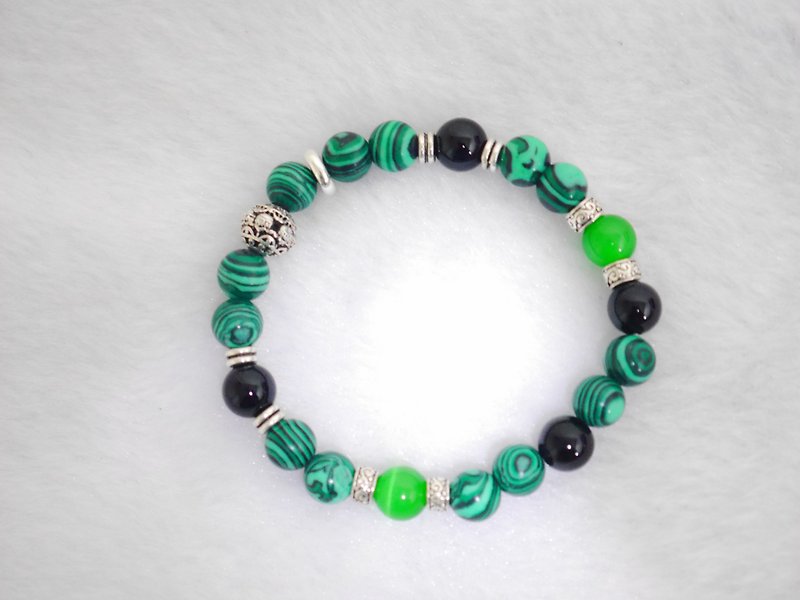 S&A 转折 绿串珠 手链 - 手链/手环 - 其他材质 绿色