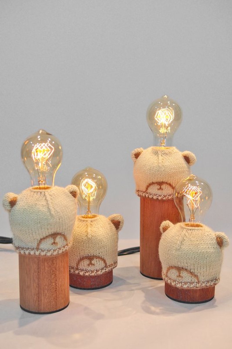 温馨上架 娃娃灯 momo / 订购加赠Hinoki护木油 ( 3ml罐装 , 可用3-4次 ) - 灯具/灯饰 - 其他材质 黄色