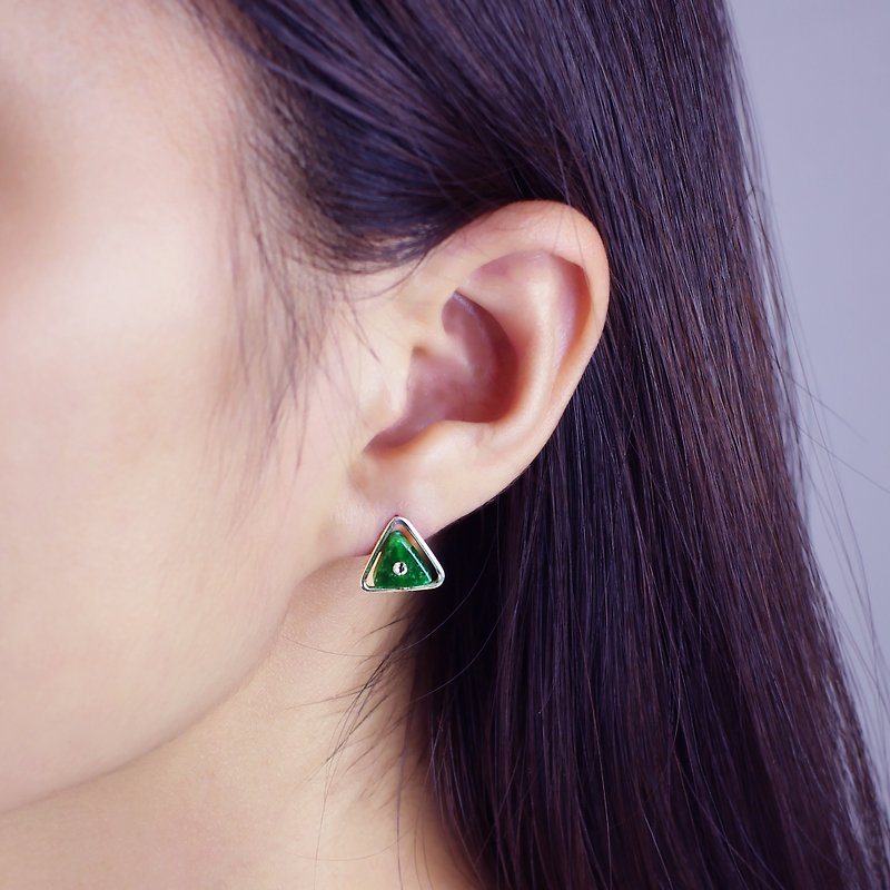 纯银翠绿玉石三角耳环 Lentille Triangle - 耳环/耳夹 - 纯银 绿色
