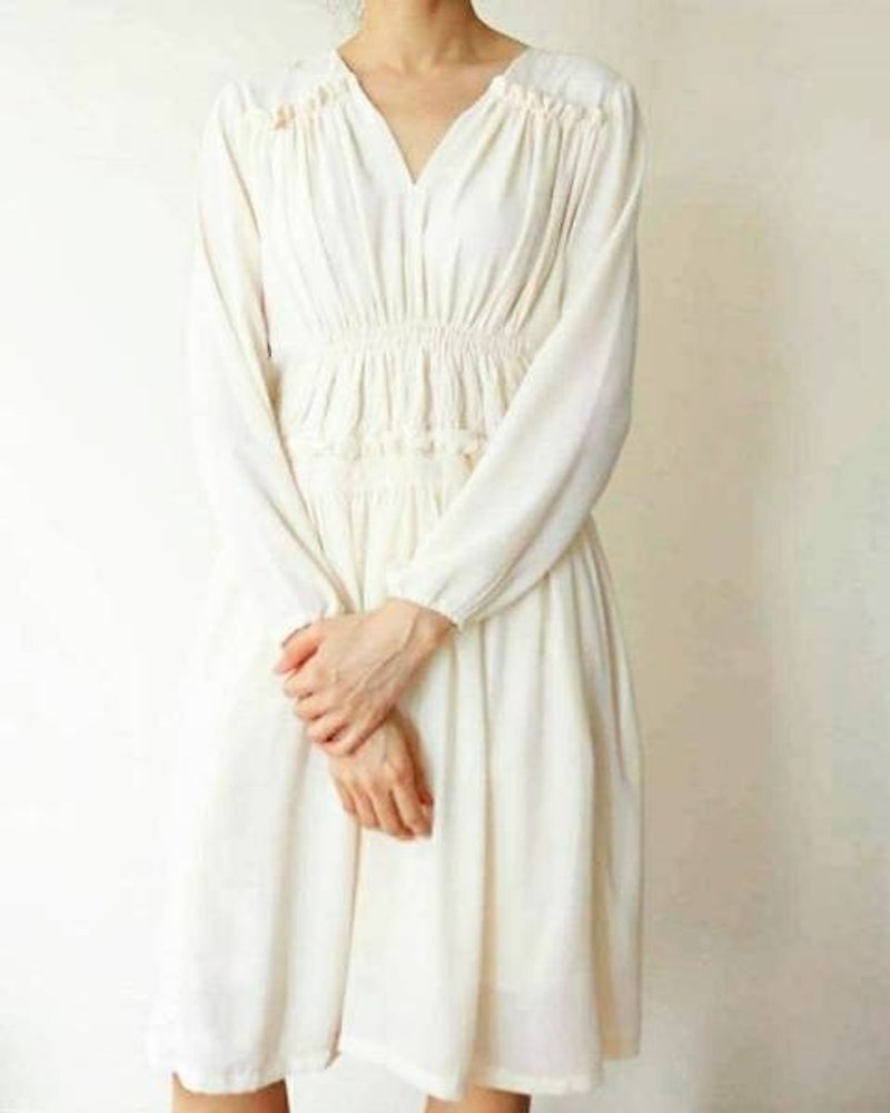 Simone Dress 英国版Vogue刊登2015年2月号作品适合简单婚礼婚纱 - 洋装/连衣裙 - 棉．麻 