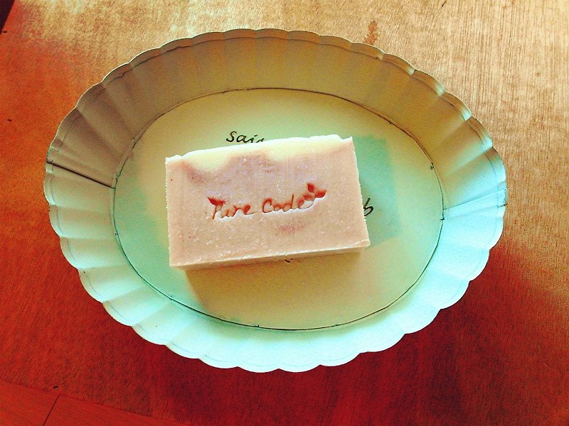 纯净条码-玫瑰典雅公主手作皂(手工皂)。适合中、干性肌肤 - 洗手用品 - 植物．花 粉红色