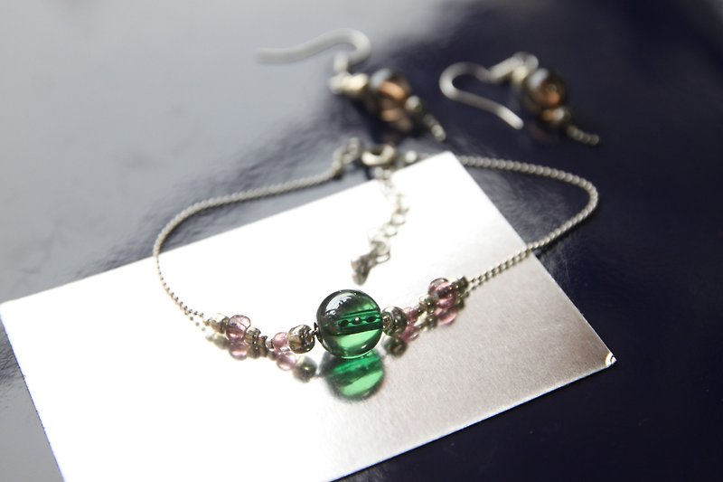 绿色果冻珠子手链 - 手链/手环 - 其他金属 绿色