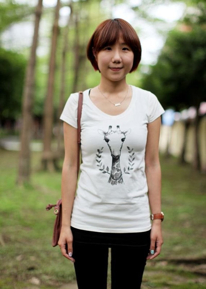 ::GeorgiaTsao:: 长颈鹿有机棉T-shirt S/M - 女装 T 恤 - 棉．麻 白色