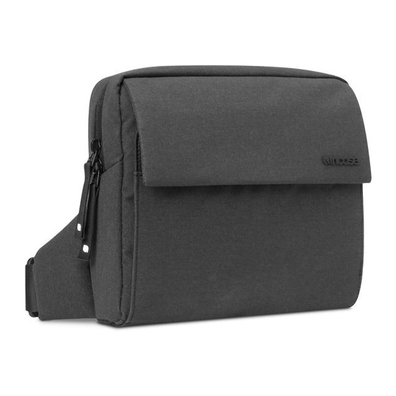 Incase Field bag view 时尚便利下翻式单肩侧背包 iPad Air 适用 (黑) - 侧背包/斜挎包 - 其他材质 黑色