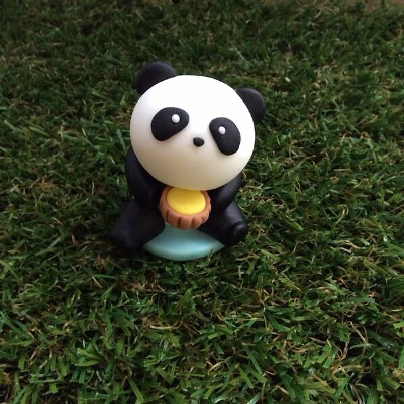 熊猫 (PANDA with egg tart) 生日蛋糕,杯蛋糕装饰,限量手作 - 摆饰 - 其他材质 黑色