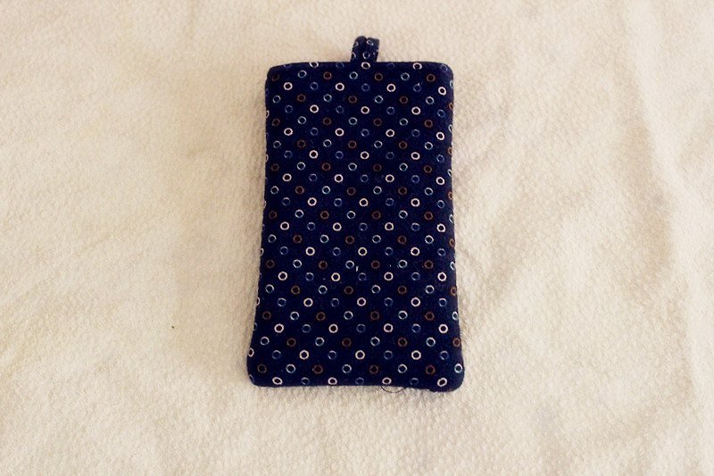 手机袋-黑点点、小香菇 - 手机壳/手机套 - 棉．麻 多色