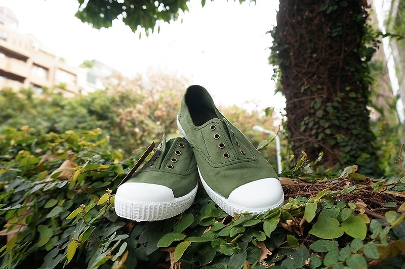 victoria西班牙国民手工鞋-军绿色KAKI(36号) - 女款休闲鞋 - 棉．麻 绿色
