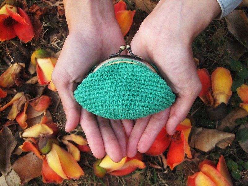 Minibobi手织-青铜巧巧口金包/零钱包-热情后山绿 - 零钱包 - 棉．麻 绿色