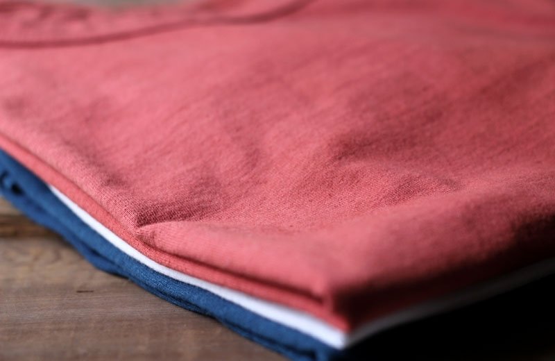 植物染T恤 ░ 茜草红 L - 男装上衣/T 恤 - 棉．麻 红色