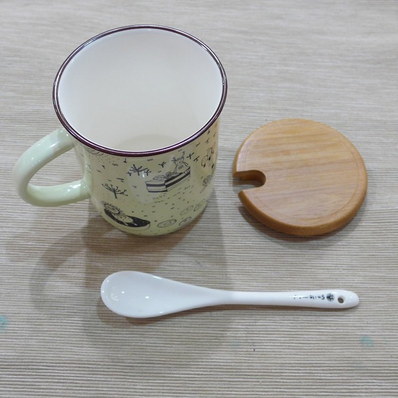 Smile 陶瓷马克杯 附竹盖及陶瓷汤匙  好礼物 - 咖啡杯/马克杯 - 瓷 白色