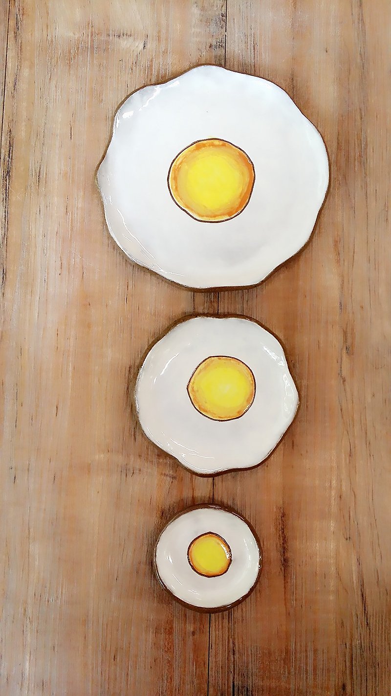大荷包蛋─平盘 - 花瓶/陶器 - 其他材质 