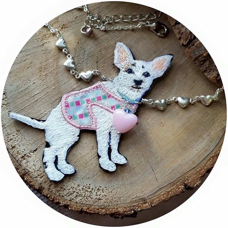 狗狗项链dog embroidery  necklace  with silver-plated chain - 项链 - 其他材质 白色
