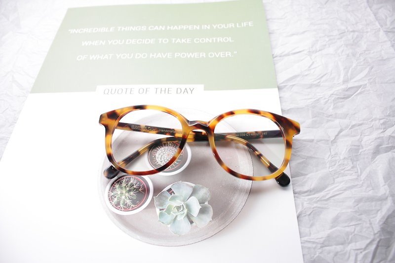 黄玳瑁色圆框梨型镜 日本IOFT国际眼镜展得奖品牌 日本手造 - 眼镜/眼镜框 - 其他材质 黄色