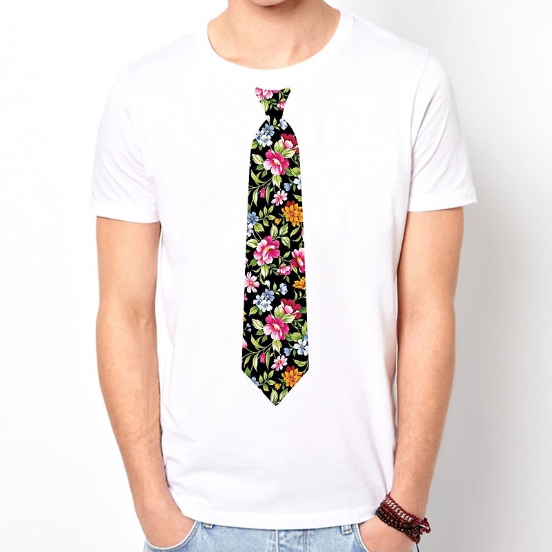 Printed Tie-Flower短袖T恤-白色 花图案假领带 宇宙 设计 自创 品牌 时髦 圆 三角形 - 男装上衣/T 恤 - 其他材质 白色