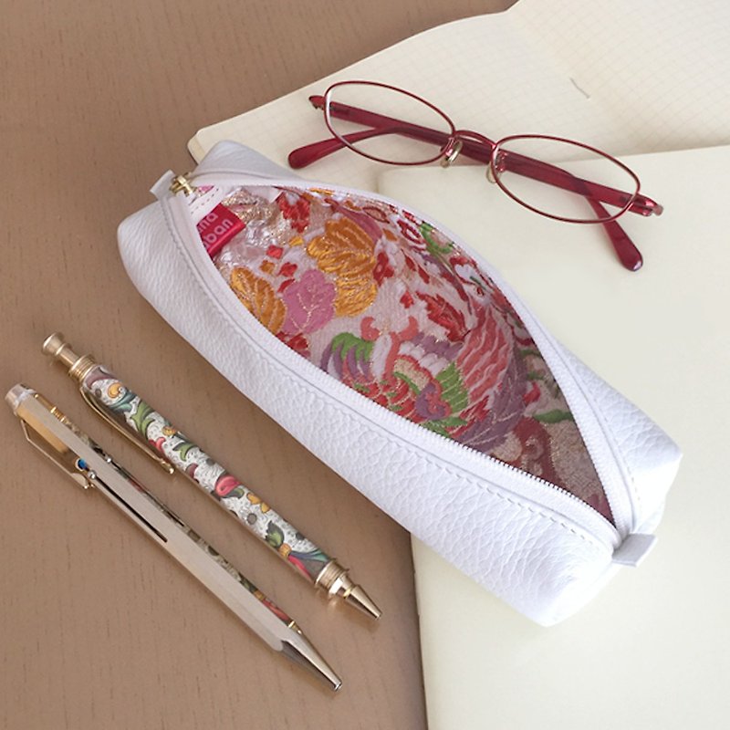 本革と和文様のペンケース【金襴】 - 铅笔盒/笔袋 - 真皮 白色