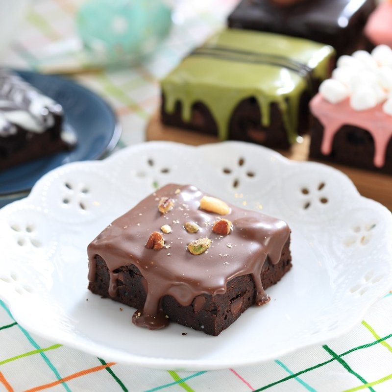【黑熊先生巧克力布朗尼】榛果牛奶布朗尼 - 蛋糕/甜点 - 新鲜食材 咖啡色