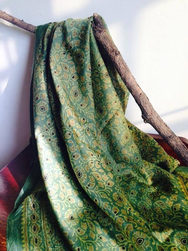 AHISTA AHISTA_手工 木刻印 植物染丝巾：：【植被】 - 丝巾 - 纸 绿色