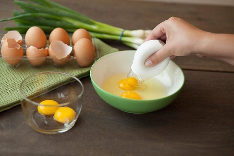 Pluck 蛋黄分离器 - 厨房用具 - 塑料 白色