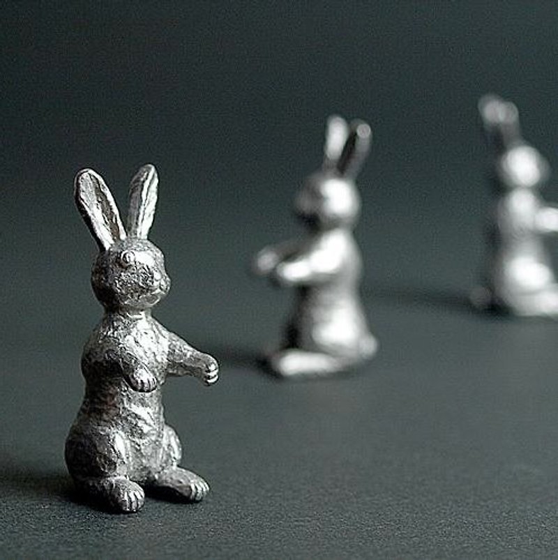 三泽厚彦 小锡兔雕塑 - 摆饰 - 其他金属 灰色