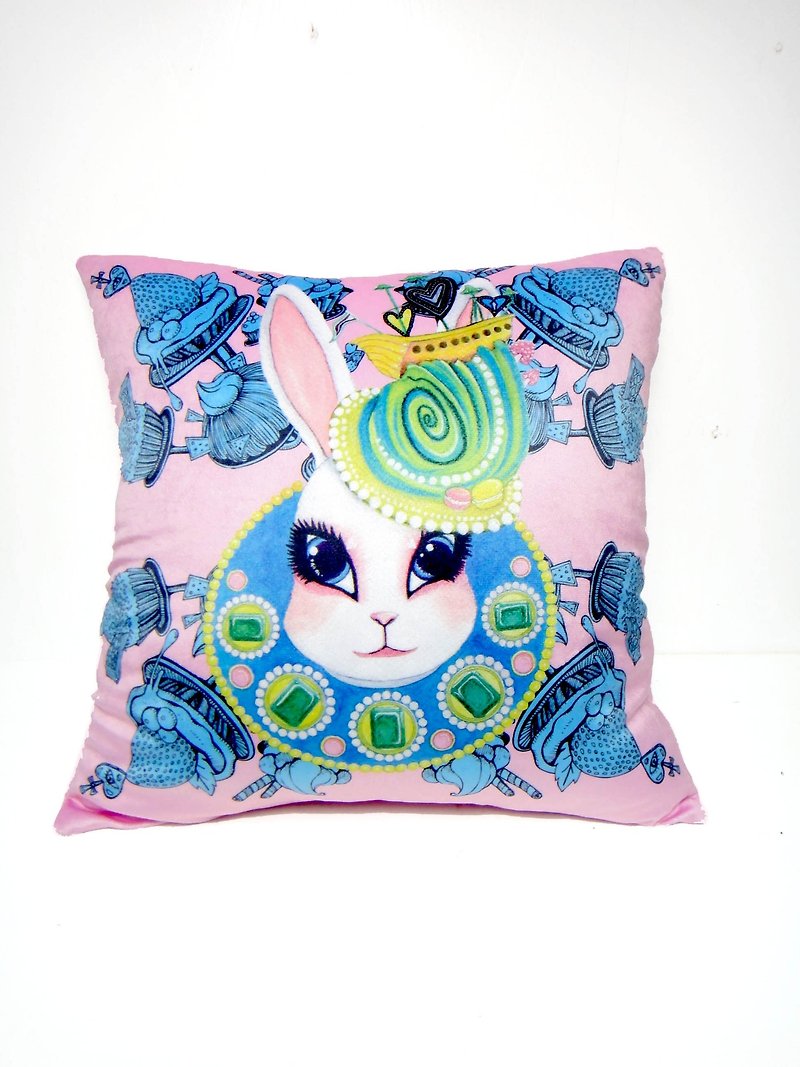《Gookaso》粉红色 兔子皇后 卡通印花抱枕 45x45cm 原创设计 - 枕头/抱枕 - 纸 粉红色