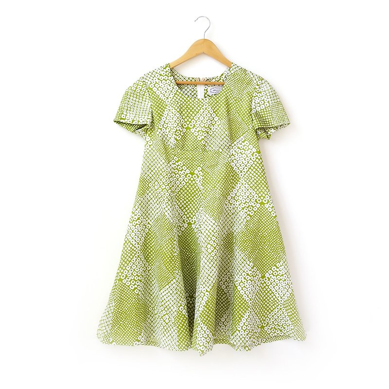 BajuTua /古着/ 频果绿 点点大圆摆短洋装 - 洋装/连衣裙 - 其他材质 绿色
