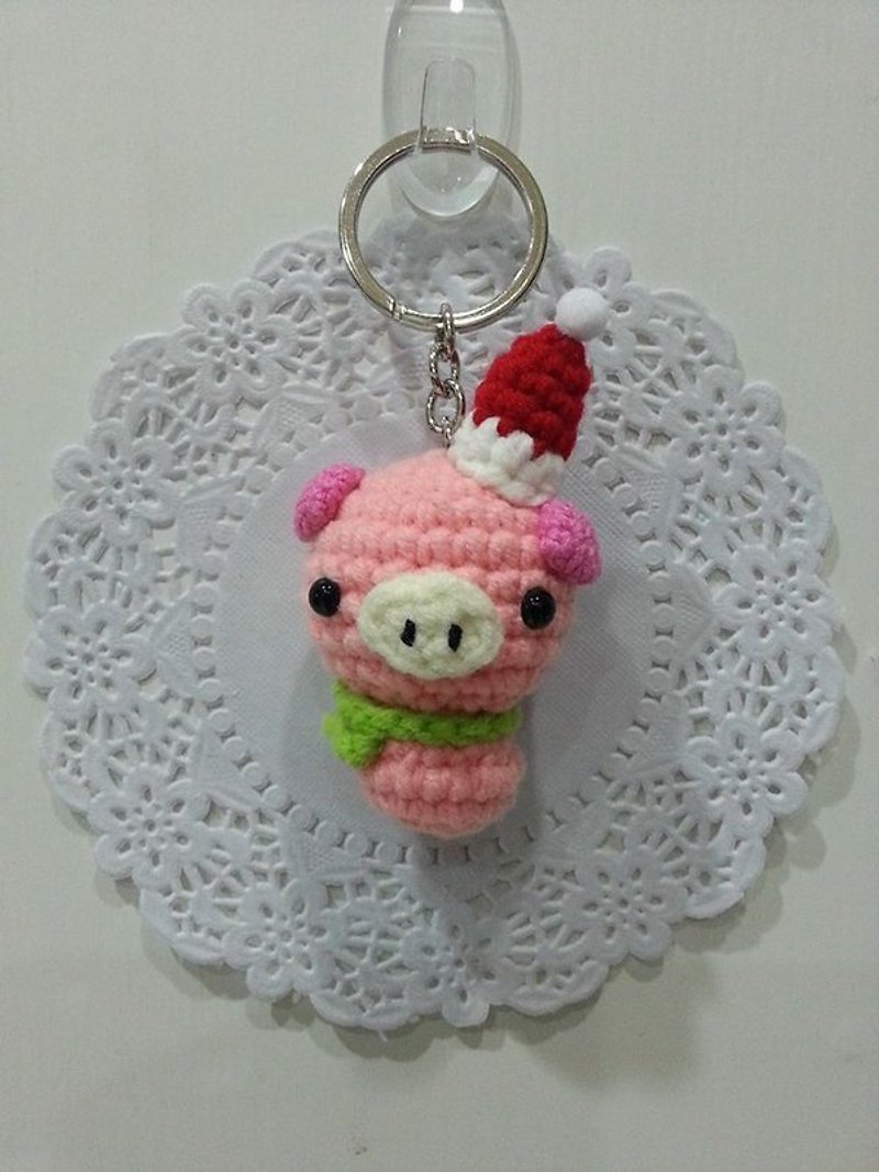 【圣诞节礼物】动物森林圣诞庆钥匙圈-幸运粉红猪 - 吊饰 - 其他材质 粉红色