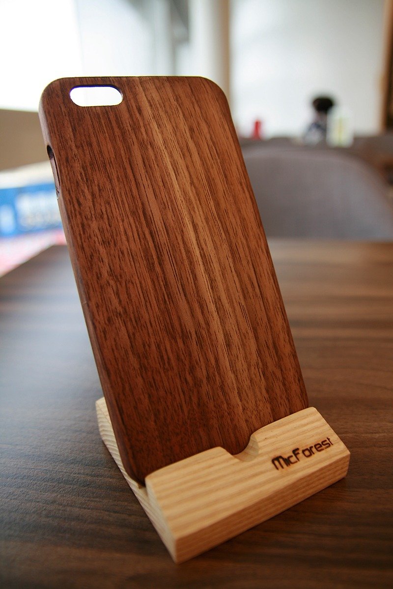微森林．iPhone 6 Plus 纯原木 木制手机壳 胡桃木 D-BWP01-009 赠木制手机座 - 其他 - 木头 咖啡色