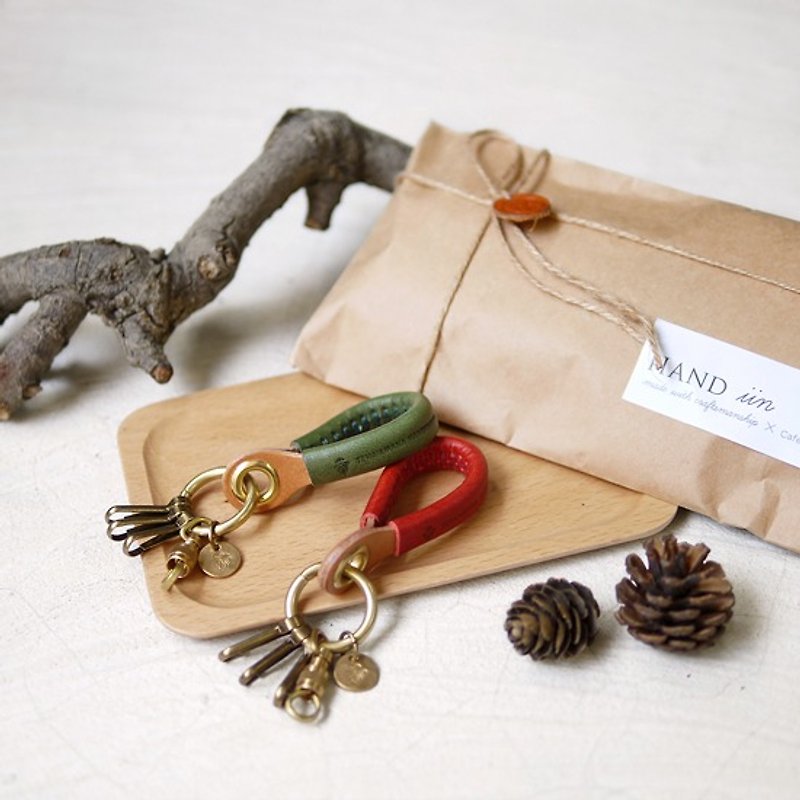 日本手工造型皮革钥匙圈 Made in Japan by TEHA AMANA - 钥匙链/钥匙包 - 真皮 红色